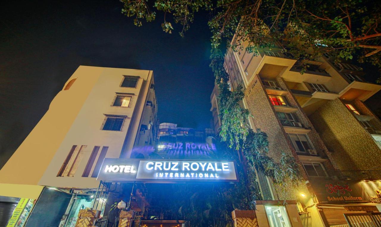 Hotel Treebo Cruz Royale Santacruz West Bombay Exterior foto